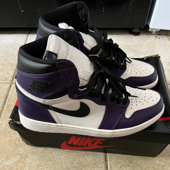 Court Purple 1s - Picture 4 of 4